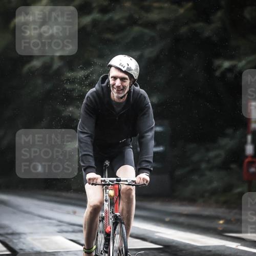 13.09.2026 - Stadtparktriathlon H.Heesch http://msf.ph/oto/10374133 13.09.2026 12:10:48 Radfahren 831, 844, 948, 1029, 1053, 1060 meine-sportfotos.de