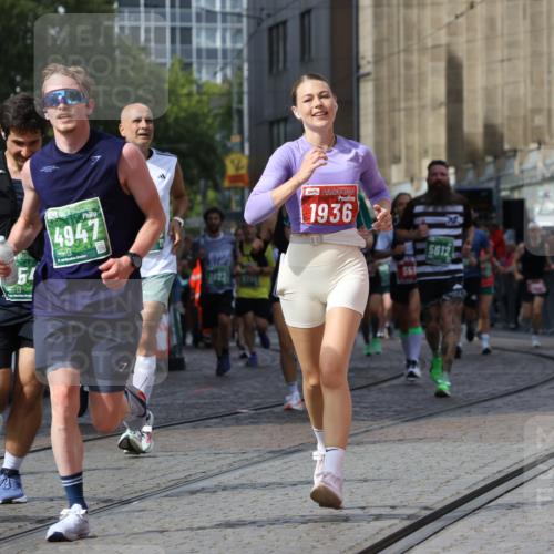 13.09.2026 - 21. swb-Marathon Bremen Strokosch-Dieckow http://msf.ph/oto/10374135 13.09.2026 13:37:08 Ziel 551, 813, 843, 1641, 1849, 1936, 2275, 3122, 3541, 3635, 3787, 3815, 3874, 3998, 4050, 4304, 4335, 4892, 5061, 5236, 5355, 5447, 5656, 5823, 6050, 6269, 6280, 6340, 6408, 6966, 7039, 7046, 7229, 7237, 7640, 7656, 8034, 8498, 8685, 8723, 9331, 9589, 9658, 9776, 9807, 270, 391, 869, 1180, 3333, 3627, 3823, 4947, 5388, 5547, 5577, 5612, 5738, 5791, 6046, 6904, 6947, 7571, 8268, 8753, 9701 meine-sportfotos.de