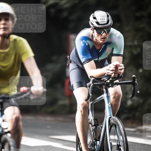 13.09.2026 - Stadtparktriathlon H.Heesch http://msf.ph/oto/10374149 13.09.2026 10:54:06 Radfahren 408, 429, 486, 489, 519, 622 meine-sportfotos.de