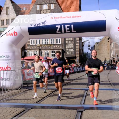 13.09.2026 - 21. swb-Marathon Bremen Tim E. http://msf.ph/oto/10374156 13.09.2026 13:11:12 Ziel 335, 384, 697, 1385, 1498, 2021, 2347, 2759, 4023, 4475, 4571, 5079, 5155, 5168, 5314, 5387, 6471, 6657, 7115, 7136, 8183, 9622, 9659, 13248 meine-sportfotos.de