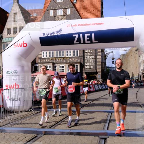13.09.2026 - 21. swb-Marathon Bremen Tim E. http://msf.ph/oto/10374172 13.09.2026 13:11:12 Ziel 335, 384, 697, 1385, 1498, 2021, 2347, 2759, 4023, 4475, 4571, 5079, 5155, 5168, 5314, 5387, 6471, 6657, 7115, 7136, 8183, 9622, 9659, 13248 meine-sportfotos.de