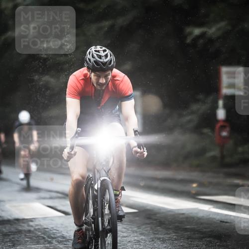 13.09.2026 - Stadtparktriathlon H.Heesch http://msf.ph/oto/10374174 13.09.2026 12:10:57 Radfahren 831, 905, 938, 981, 1020, 1029 meine-sportfotos.de