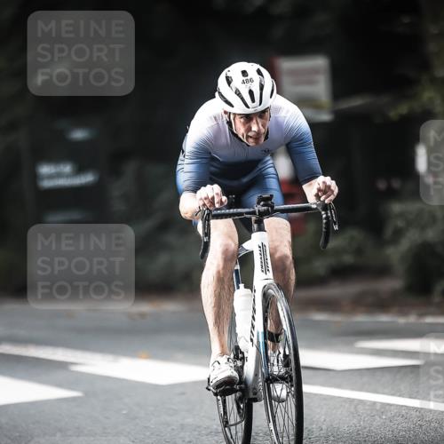 13.09.2026 - Stadtparktriathlon H.Heesch http://msf.ph/oto/10374199 13.09.2026 10:54:13 Radfahren 429, 445, 486 meine-sportfotos.de