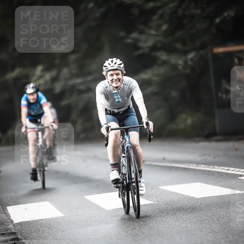 13.09.2026 - Stadtparktriathlon H.Heesch http://msf.ph/oto/10374224 13.09.2026 10:54:17 Radfahren 429, 445, 459, 466, 468, 471, 472, 486 meine-sportfotos.de