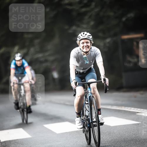 13.09.2026 - Stadtparktriathlon H.Heesch http://msf.ph/oto/10374238 13.09.2026 10:54:17 Radfahren 429, 445, 459, 466, 468, 471, 472, 486 meine-sportfotos.de