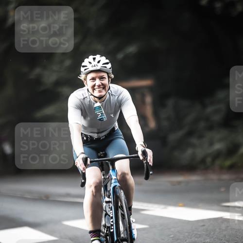 13.09.2026 - Stadtparktriathlon H.Heesch http://msf.ph/oto/10374256 13.09.2026 10:54:18 Radfahren 429, 445, 459, 466, 468, 471, 472, 486 meine-sportfotos.de