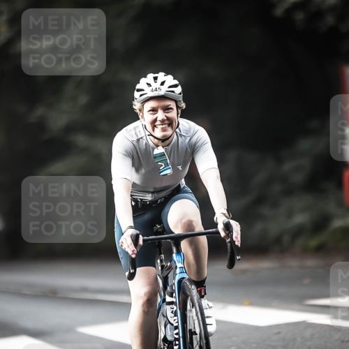 13.09.2026 - Stadtparktriathlon H.Heesch http://msf.ph/oto/10374259 13.09.2026 10:54:18 Radfahren 429, 445, 459, 466, 468, 471, 472, 486 meine-sportfotos.de