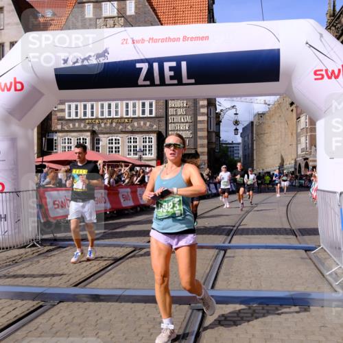 13.09.2026 - 21. swb-Marathon Bremen Tim E. http://msf.ph/oto/10374275 13.09.2026 13:11:15 Ziel 335, 384, 697, 1385, 2021, 2759, 3647, 4023, 4475, 4571, 5079, 5155, 5168, 5314, 5387, 6471, 6657, 7115, 7136, 8183, 9410, 9622, 9659, 13248 meine-sportfotos.de