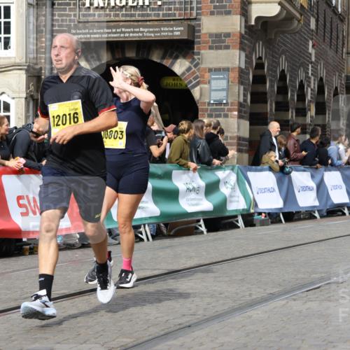 13.09.2026 - 21. swb-Marathon Bremen Strokosch-Dieckow http://msf.ph/oto/10374282 13.09.2026 11:02:14 Ziel 10257, 10409, 10444, 10500, 10617, 10803, 10817, 10924, 11115, 11268, 11369, 11412, 11413, 11436, 11479, 11486, 11859, 12016, 12095, 12145, 12360, 12379, 12412, 12466, 12506, 10153, 10154, 10273, 10274, 10278, 10331, 10338, 10738, 10885, 10915, 10943, 11137, 11505, 11853, 11886, 11890, 12169 meine-sportfotos.de