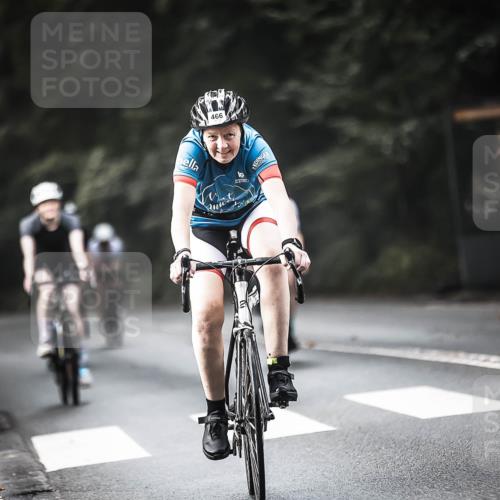 13.09.2026 - Stadtparktriathlon H.Heesch http://msf.ph/oto/10374296 13.09.2026 10:54:19 Radfahren 445, 459, 466, 468, 471, 472 meine-sportfotos.de