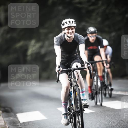 13.09.2026 - Stadtparktriathlon H.Heesch http://msf.ph/oto/10374325 13.09.2026 10:54:22 Radfahren 445, 459, 466, 468, 471, 472 meine-sportfotos.de