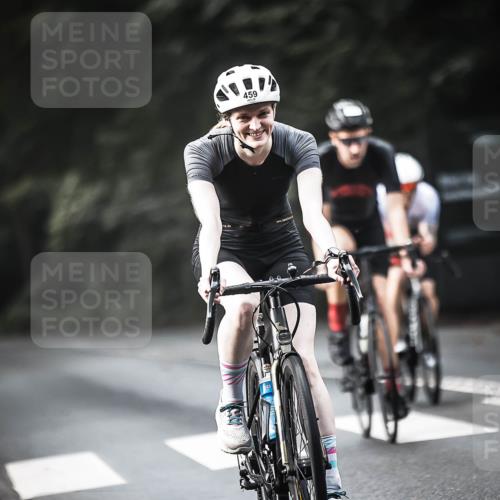 13.09.2026 - Stadtparktriathlon H.Heesch http://msf.ph/oto/10374333 13.09.2026 10:54:22 Radfahren 445, 459, 466, 468, 471, 472 meine-sportfotos.de