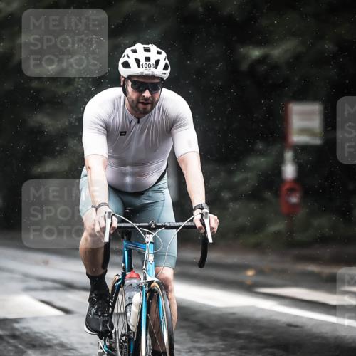 13.09.2026 - Stadtparktriathlon H.Heesch http://msf.ph/oto/10374348 13.09.2026 12:11:23 Radfahren 880, 959, 962, 1008, 1036, 1048 meine-sportfotos.de