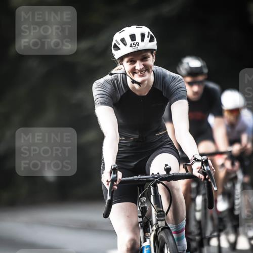 13.09.2026 - Stadtparktriathlon H.Heesch http://msf.ph/oto/10374356 13.09.2026 10:54:22 Radfahren 445, 459, 466, 468, 471, 472 meine-sportfotos.de
