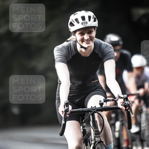 13.09.2026 - Stadtparktriathlon H.Heesch http://msf.ph/oto/10374361 13.09.2026 10:54:22 Radfahren 445, 459, 466, 468, 471, 472 meine-sportfotos.de