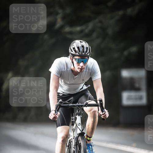 13.09.2026 - Stadtparktriathlon H.Heesch http://msf.ph/oto/10374405 13.09.2026 10:54:30 Radfahren 406, 464, 571 meine-sportfotos.de