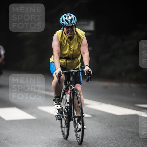 13.09.2026 - Stadtparktriathlon H.Heesch http://msf.ph/oto/10374425 13.09.2026 10:25:26 Radfahren 241, 317, 370, 777 meine-sportfotos.de