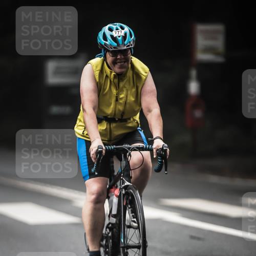 13.09.2026 - Stadtparktriathlon H.Heesch http://msf.ph/oto/10374443 13.09.2026 10:25:26 Radfahren 241, 317, 370, 777 meine-sportfotos.de