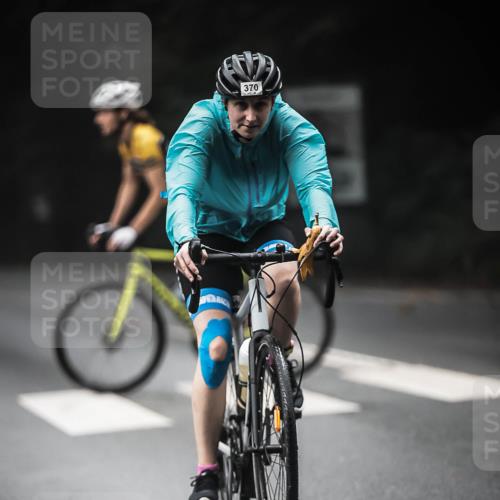 13.09.2026 - Stadtparktriathlon H.Heesch http://msf.ph/oto/10374534 13.09.2026 10:25:31 Radfahren 241, 317, 370, 777 meine-sportfotos.de