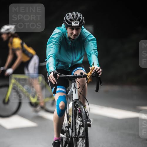 13.09.2026 - Stadtparktriathlon H.Heesch http://msf.ph/oto/10374542 13.09.2026 10:25:31 Radfahren 241, 317, 370, 777 meine-sportfotos.de