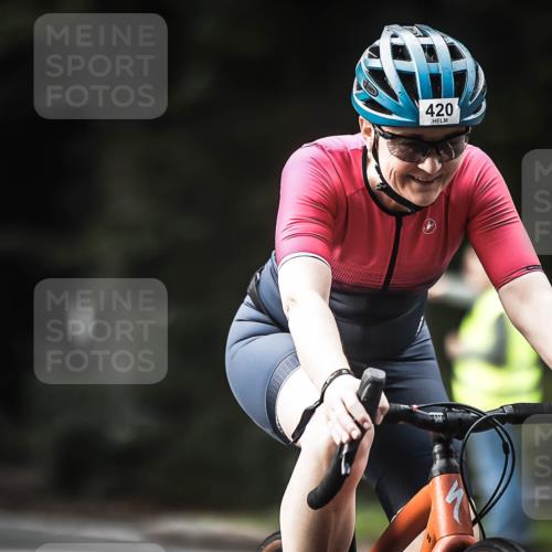 13.09.2026 - Stadtparktriathlon H.Heesch http://msf.ph/oto/10374614 13.09.2026 10:54:57 Radfahren 372, 381, 420, 432, 467, 473, 520, 557, 572, 666 meine-sportfotos.de