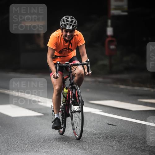 13.09.2026 - Stadtparktriathlon H.Heesch http://msf.ph/oto/10374648 13.09.2026 10:25:40 Radfahren 281, 395 meine-sportfotos.de