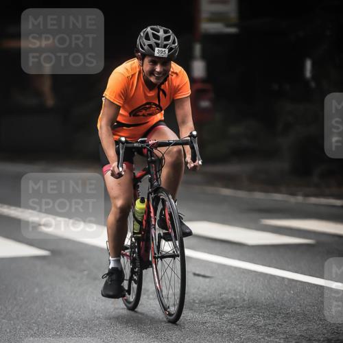 13.09.2026 - Stadtparktriathlon H.Heesch http://msf.ph/oto/10374655 13.09.2026 10:25:40 Radfahren 281, 395 meine-sportfotos.de
