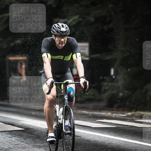 13.09.2026 - Stadtparktriathlon H.Heesch http://msf.ph/oto/10374667 13.09.2026 12:12:03 Radfahren 865, 873, 950, 951, 974 meine-sportfotos.de