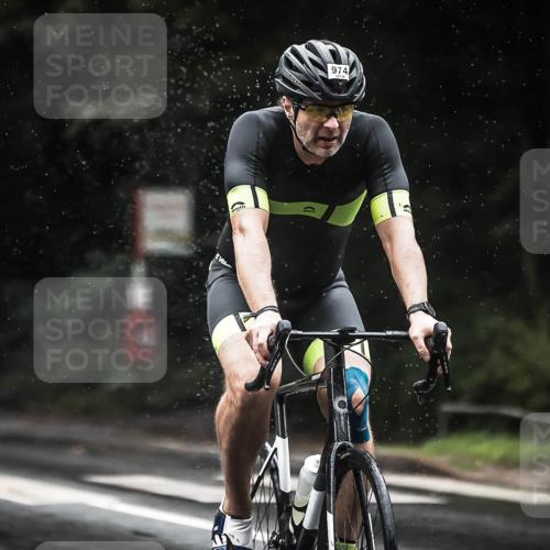13.09.2026 - Stadtparktriathlon H.Heesch http://msf.ph/oto/10374678 13.09.2026 12:12:03 Radfahren 865, 873, 950, 951, 974 meine-sportfotos.de
