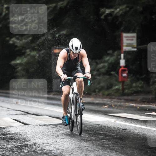 13.09.2026 - Stadtparktriathlon H.Heesch http://msf.ph/oto/10374688 13.09.2026 12:12:06 Radfahren 873, 950, 951, 974, 1004 meine-sportfotos.de