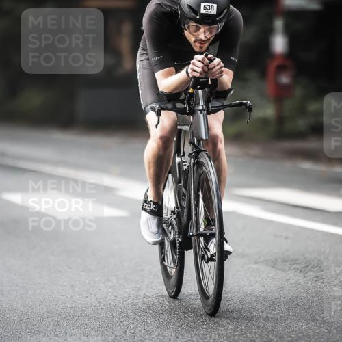 13.09.2026 - Stadtparktriathlon H.Heesch http://msf.ph/oto/10374720 13.09.2026 10:55:12 Radfahren 377, 538, 542 meine-sportfotos.de