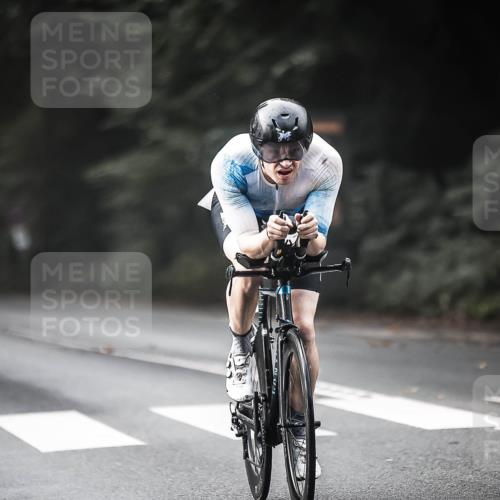 13.09.2026 - Stadtparktriathlon H.Heesch http://msf.ph/oto/10374746 13.09.2026 10:55:14 Radfahren 377, 410, 538, 542 meine-sportfotos.de