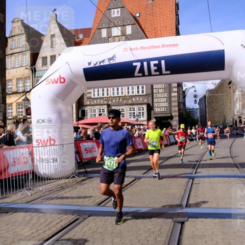 13.09.2026 - 21. swb-Marathon Bremen Tim E. http://msf.ph/oto/10374749 13.09.2026 13:11:25 Ziel 335, 697, 1349, 2021, 2087, 2759, 3440, 3448, 3484, 3647, 4429, 4571, 5079, 6471, 6657, 8183, 8474, 9410, 9618, 9622, 9762 meine-sportfotos.de