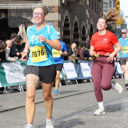 13.09.2026 - 21. swb-Marathon Bremen Strokosch-Dieckow http://msf.ph/oto/10374759 13.09.2026 11:02:24 Ziel 10257, 10439, 10444, 10473, 10500, 10617, 10636, 10803, 10817, 10924, 11249, 11268, 11436, 11576, 11811, 11859, 12016, 12042, 12094, 12095, 12134, 12135, 12145, 12360, 12412, 12437, 12506, 11137, 11261, 11508, 11526, 11554, 11662, 11890, 11945, 12154, 12169, 12252, 12429, 12489 meine-sportfotos.de