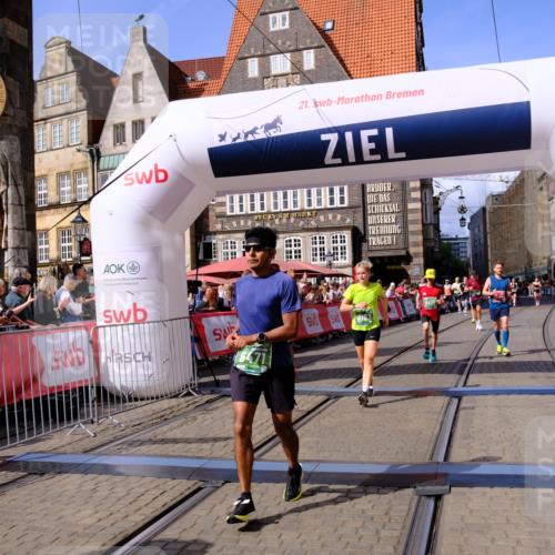 13.09.2026 - 21. swb-Marathon Bremen Tim E. http://msf.ph/oto/10374761 13.09.2026 13:11:25 Ziel 335, 697, 1349, 2021, 2087, 2759, 3440, 3448, 3484, 3647, 4429, 4571, 5079, 6471, 6657, 8183, 8474, 9410, 9618, 9622, 9762 meine-sportfotos.de