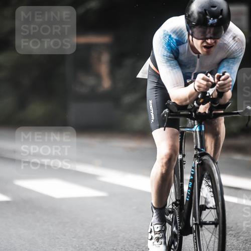 13.09.2026 - Stadtparktriathlon H.Heesch http://msf.ph/oto/10374763 13.09.2026 10:55:15 Radfahren 377, 410, 538, 542 meine-sportfotos.de