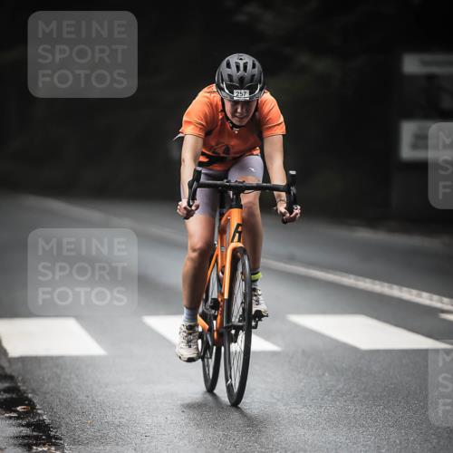 13.09.2026 - Stadtparktriathlon H.Heesch http://msf.ph/oto/10374805 13.09.2026 10:25:57 Radfahren 210, 257, 421, 466 meine-sportfotos.de
