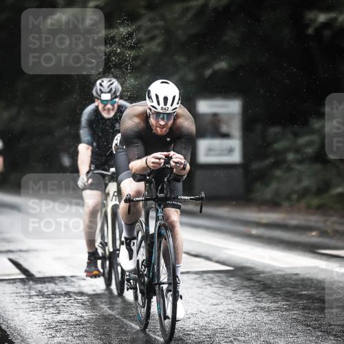 13.09.2026 - Stadtparktriathlon H.Heesch http://msf.ph/oto/10374868 13.09.2026 12:12:43 Radfahren 842, 857, 953, 970, 996, 1037 meine-sportfotos.de