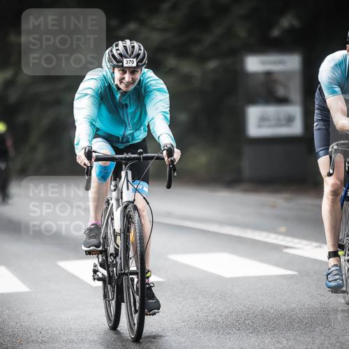 13.09.2026 - Stadtparktriathlon H.Heesch http://msf.ph/oto/10374888 13.09.2026 10:55:28 Radfahren 353, 358, 370, 392, 546, 672 meine-sportfotos.de