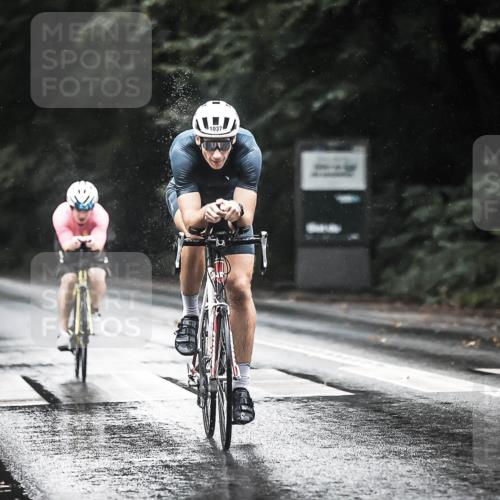 13.09.2026 - Stadtparktriathlon H.Heesch http://msf.ph/oto/10374927 13.09.2026 12:12:49 Radfahren 842, 857, 953, 970, 980, 1028, 1037 meine-sportfotos.de