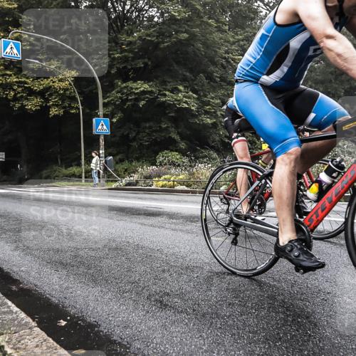 13.09.2026 - Stadtparktriathlon H.Heesch http://msf.ph/oto/10374928 13.09.2026 09:14:13 Radfahren 56, 75, 76, 84, 114, 133 meine-sportfotos.de