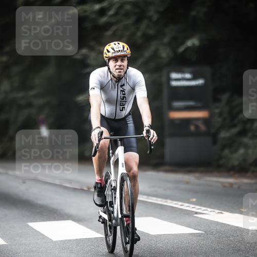 13.09.2026 - Stadtparktriathlon H.Heesch http://msf.ph/oto/10374969 13.09.2026 10:55:37 Radfahren 358, 392, 531 meine-sportfotos.de