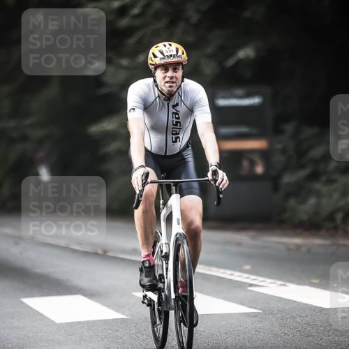 13.09.2026 - Stadtparktriathlon H.Heesch http://msf.ph/oto/10374972 13.09.2026 10:55:37 Radfahren 358, 392, 531 meine-sportfotos.de