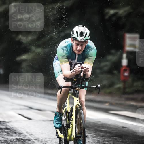 13.09.2026 - Stadtparktriathlon H.Heesch http://msf.ph/oto/10374981 13.09.2026 12:12:55 Radfahren 979, 980, 1028, 1037, 1045 meine-sportfotos.de