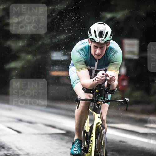 13.09.2026 - Stadtparktriathlon H.Heesch http://msf.ph/oto/10374989 13.09.2026 12:12:55 Radfahren 979, 980, 1028, 1037, 1045 meine-sportfotos.de