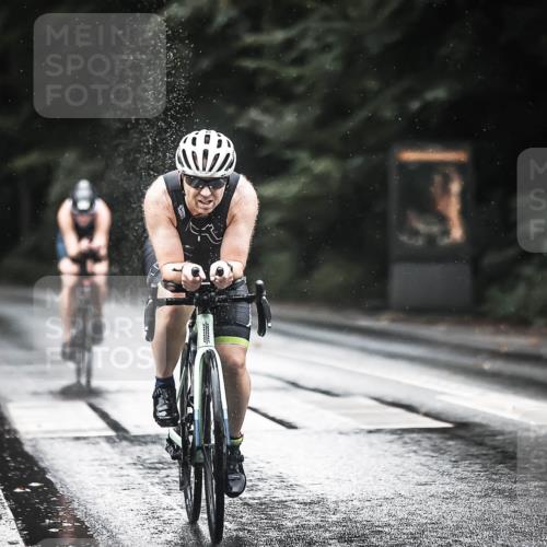 13.09.2026 - Stadtparktriathlon H.Heesch http://msf.ph/oto/10375031 13.09.2026 12:13:01 Radfahren 858, 979, 1028, 1045, 1051, 1187 meine-sportfotos.de