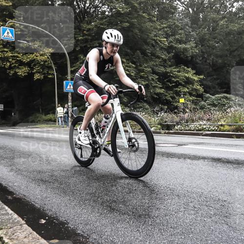 13.09.2026 - Stadtparktriathlon H.Heesch http://msf.ph/oto/10375045 13.09.2026 09:14:49 Radfahren 154 meine-sportfotos.de