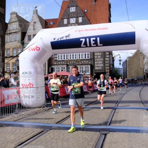 13.09.2026 - 21. swb-Marathon Bremen Tim E. http://msf.ph/oto/10375048 13.09.2026 13:11:32 Ziel 335, 1349, 2087, 3440, 3448, 3484, 3647, 3899, 4429, 6274, 8183, 8474, 9291, 9410, 9618, 9762 meine-sportfotos.de