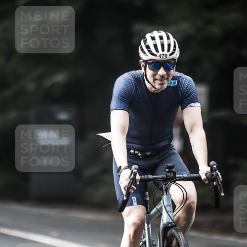 13.09.2026 - Stadtparktriathlon H.Heesch http://msf.ph/oto/10375055 13.09.2026 10:55:50 Radfahren 361, 470, 493, 498 meine-sportfotos.de