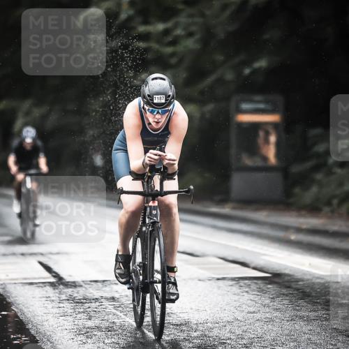 13.09.2026 - Stadtparktriathlon H.Heesch http://msf.ph/oto/10375060 13.09.2026 12:13:02 Radfahren 858, 979, 1045, 1051, 1187 meine-sportfotos.de